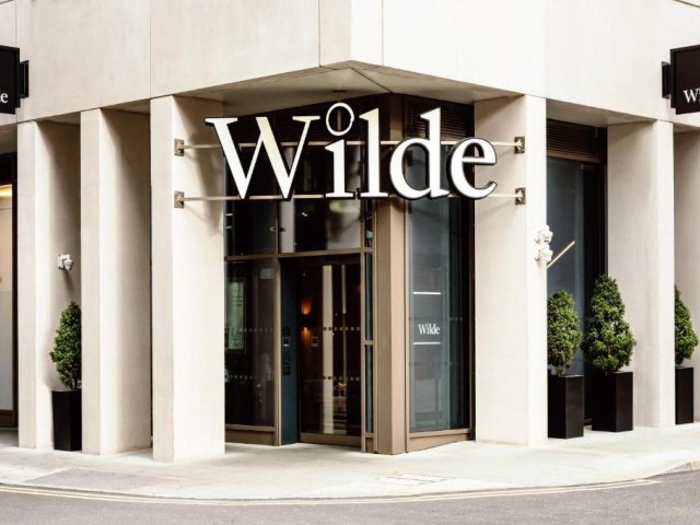 Wilde Aparthotel image