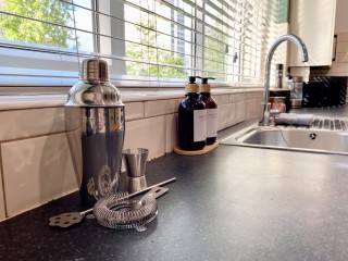 Central 12 Sleeper House thumbnail