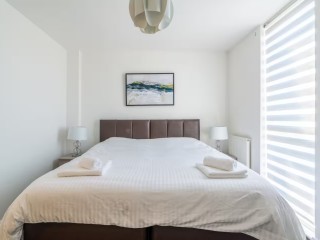 The Commonwealth | 11  Sleeper House thumbnail