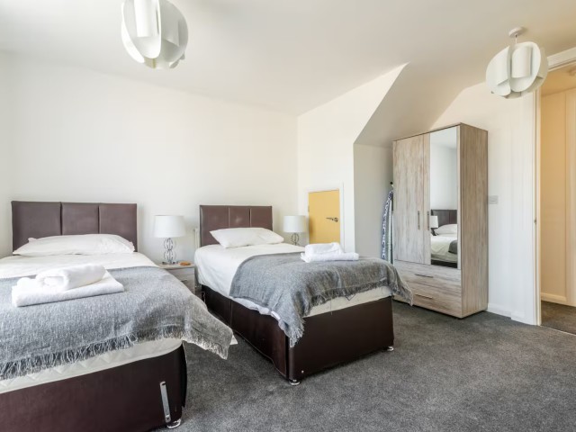 The Commonwealth | 11  Sleeper House image