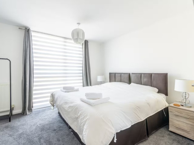 The Commonwealth | 11  Sleeper House image