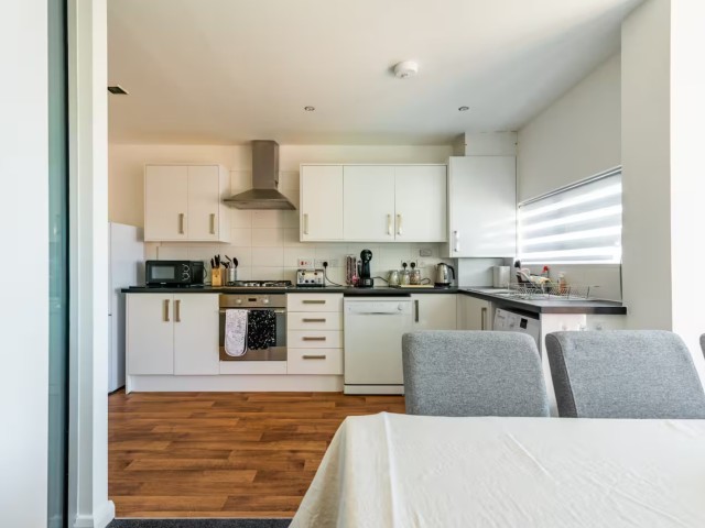 The Commonwealth | 11  Sleeper House image