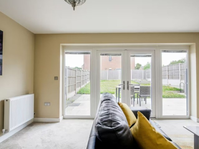 The Winstanley | 10 Sleeper House image