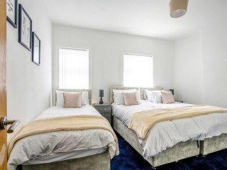 The Ringley | 16 Sleeper House thumbnail