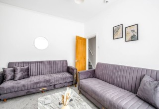 The Ringley | 16 Sleeper House