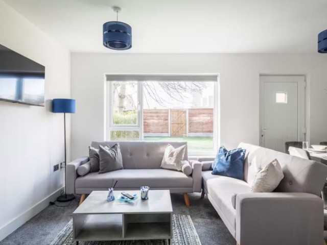 The Shilford | 13 Sleeper House image