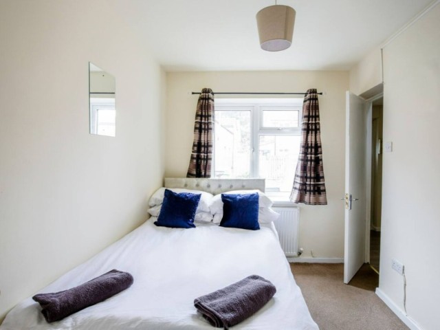 The Eastpark | 13 Sleeper House image