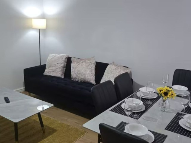 The Woodland | 10 Sleeper House image