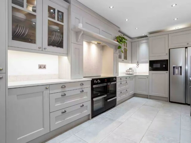 Luxury 10 Sleeper House with Hot Tub image