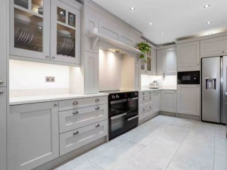 Luxury 10 Sleeper House with Hot Tub thumbnail