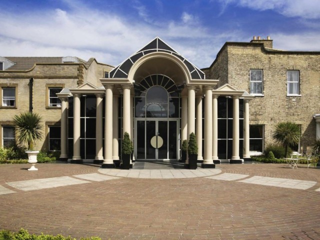 Mercure York Fairfield Manor Hotel image