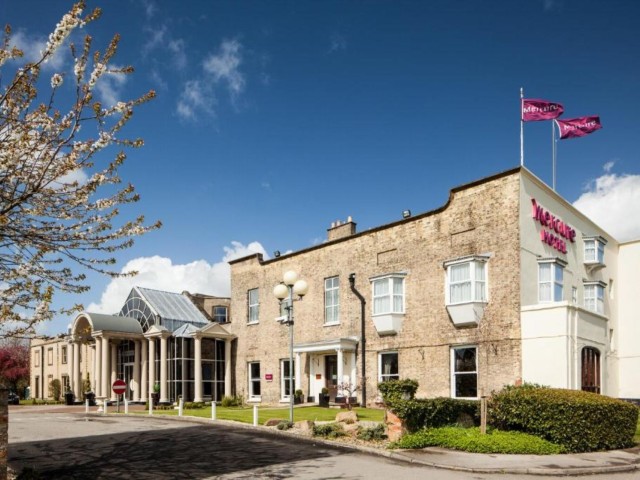Mercure York Fairfield Manor Hotel image