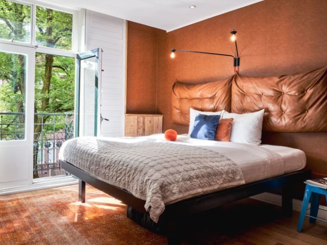 Max Brown Hotel Museum Square image