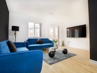 14 Sleeper House with Games Room thumbnail