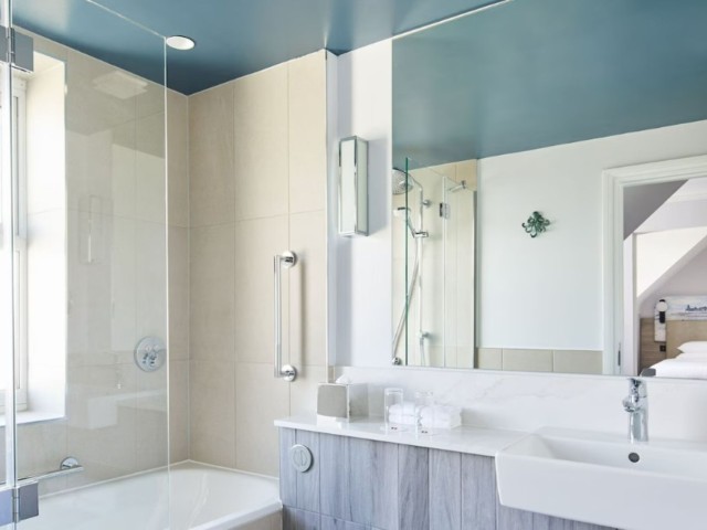 Highcliff Marriott Hotel image