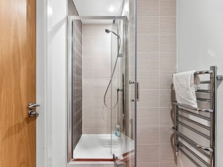 10 Sleeper Penthouse thumbnail