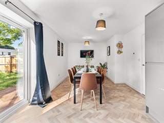 Nottingham House | Sleeps 15 thumbnail