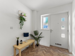 Nottingham House | Sleeps 15 thumbnail