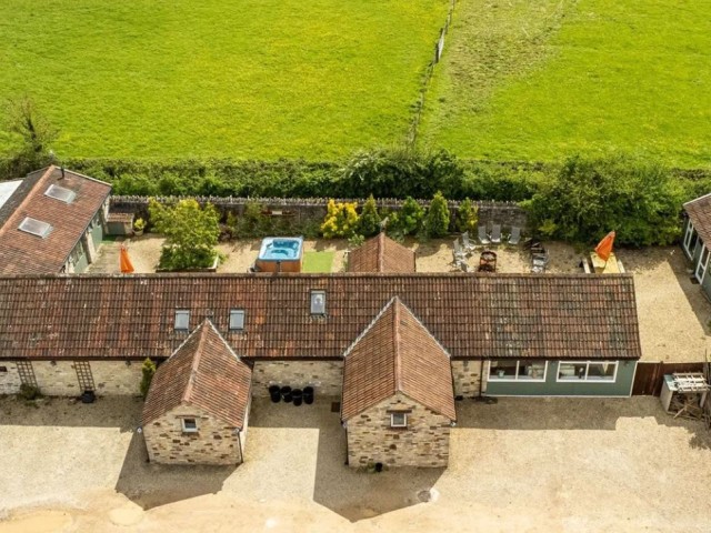 The Barn | Sleeping 24 image