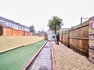 Bell Hill House | Sleeps 10 thumbnail