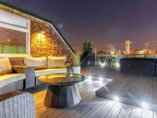 Luxury Townhouse with Hot Tub | Sleeps 23 thumbnail