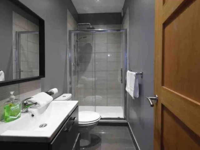 Luxury Townhouse with Hot Tub | Sleeps 23 image