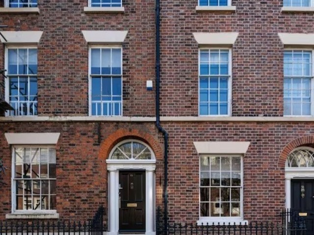 22 Sleeper House image