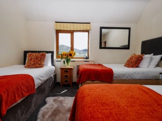 Somerset The Converted Barn | Sleeping 24 thumbnail