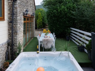 Somerset The Converted Barn | Sleeping 24 thumbnail