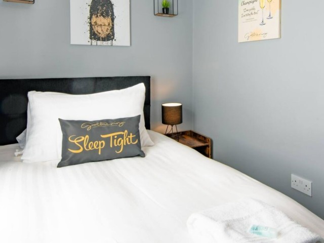 Chester 14 Sleeper Central Townhouse image