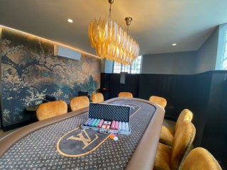 North Wales Luxury Hot Tub House | Sleeps 24 thumbnail