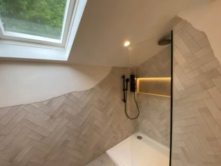 North Wales Luxury Hot Tub House | Sleeps 24 thumbnail