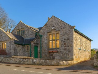 North Wales Luxury Hot Tub House | Sleeps 24 thumbnail