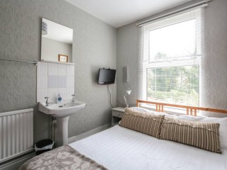 Chester 24 Sleeper Victorian House thumbnail