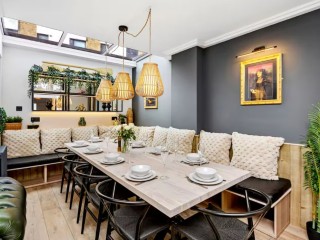 Brighton Scandi Townhouse | Sleeps 15 thumbnail