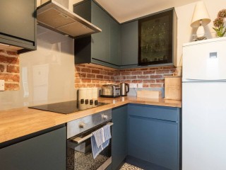 Brighton Seaview Townhouse | Sleeps 15 thumbnail