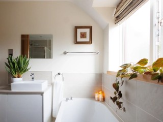 Bristol The Large House | Sleeping 25 thumbnail