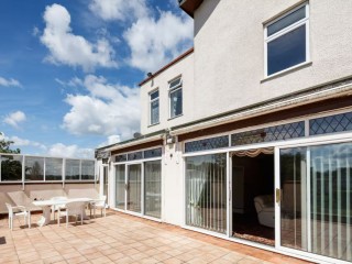 Manchester Large House With Pool | Sleeps 24 thumbnail