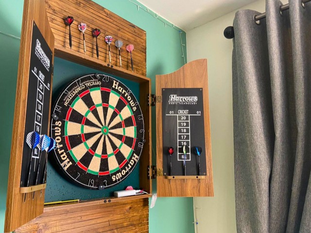 Leeds 14 Sleeper Hot Tub Cottage image