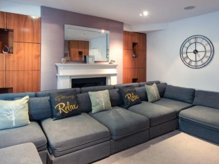 York Central Penthouse | Sleeps 18 thumbnail