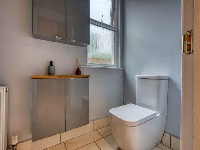 Nottingham 16 Sleeper House image