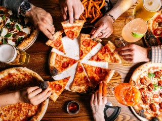 Pizza, Drinks & Activities | The Box thumbnail