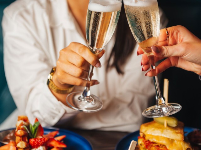 Karaoke, Drinks and Food | Manahatta image