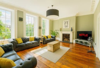The Getaway with Hot Tub | Sleeps 22