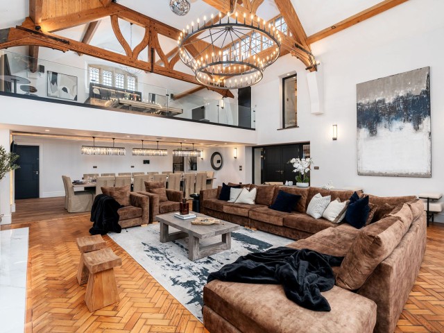 North Wales Luxury Hot Tub House | Sleeps 24 image