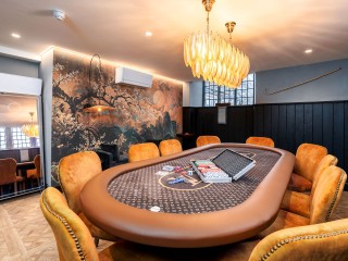 North Wales Luxury Hot Tub House | Sleeps 24 thumbnail