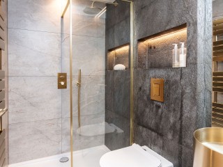 North Wales Luxury Hot Tub House | Sleeps 24 thumbnail