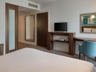 Hampton by Hilton Bournemouth thumbnail