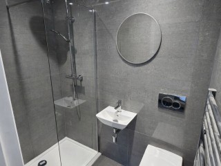 TyneView Estate | The Farmhouse With Hot Tub, Games Room & Bar - Sleeps 18 thumbnail