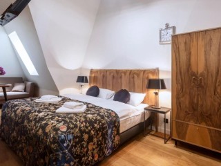 Antique Apartments thumbnail